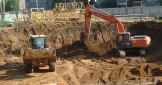 Котлован для дома Шарыпово, цена от 310 руб./м3.