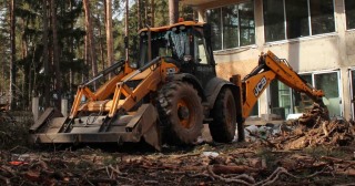 Расчистка участка Шарыпово, цена от 5167 руб.